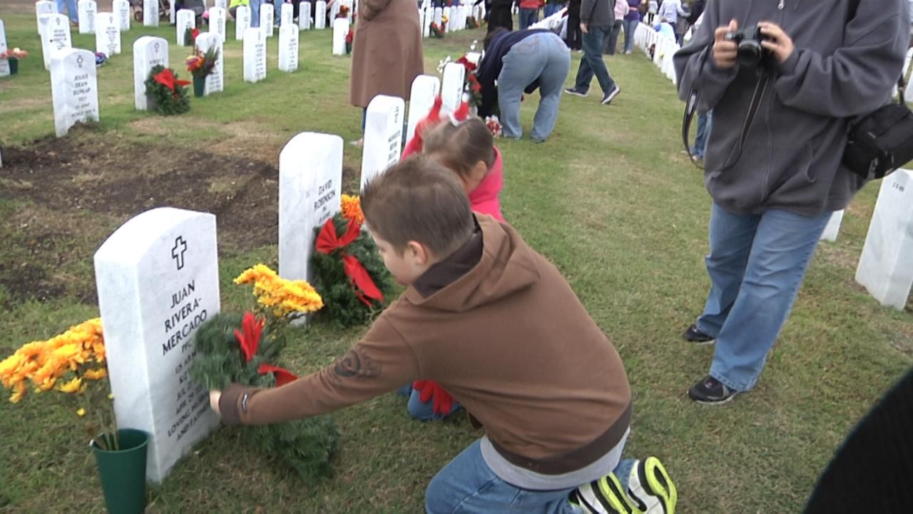 Wreaths For Veterans Crown