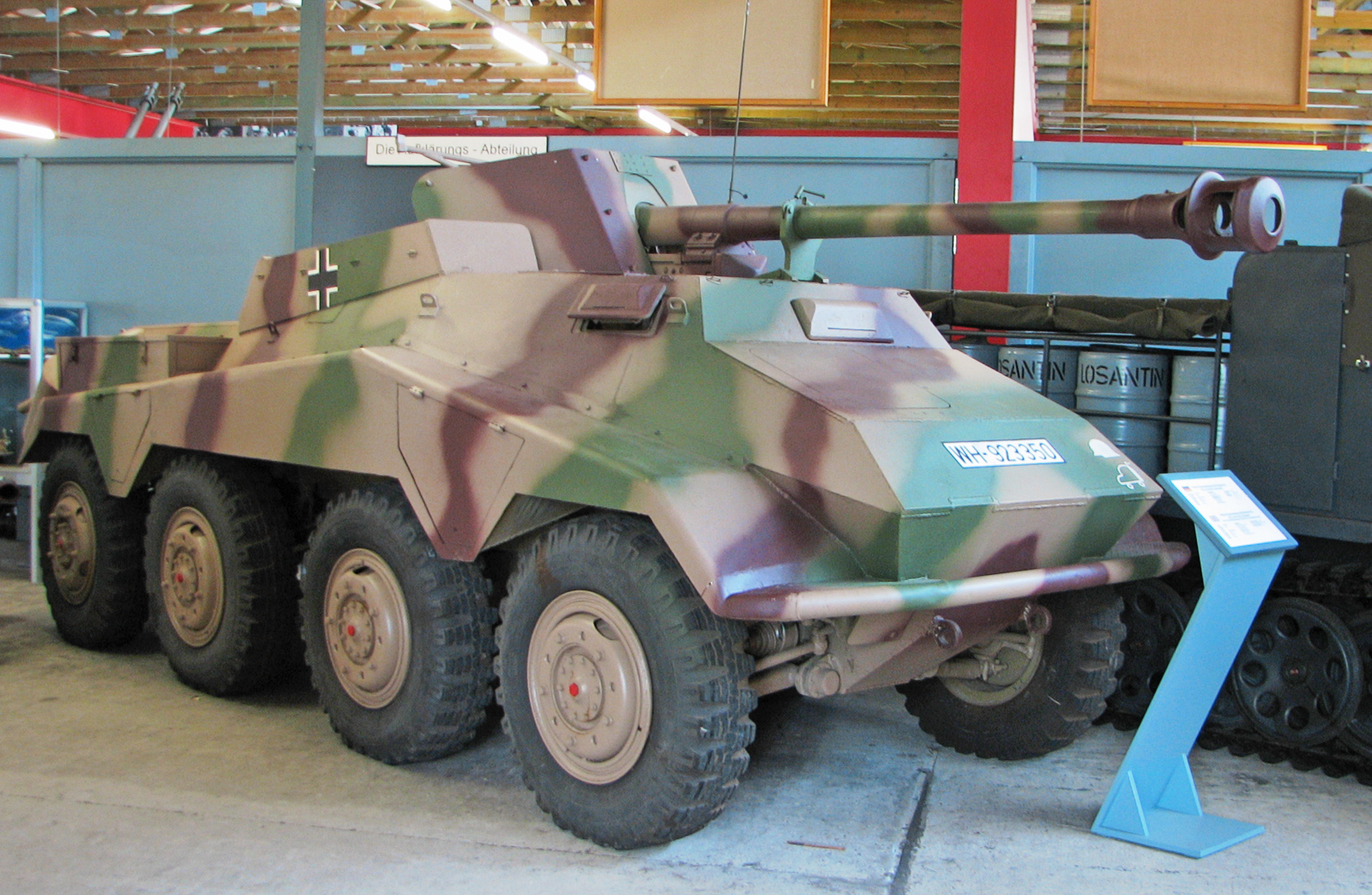 heavy armored car (German